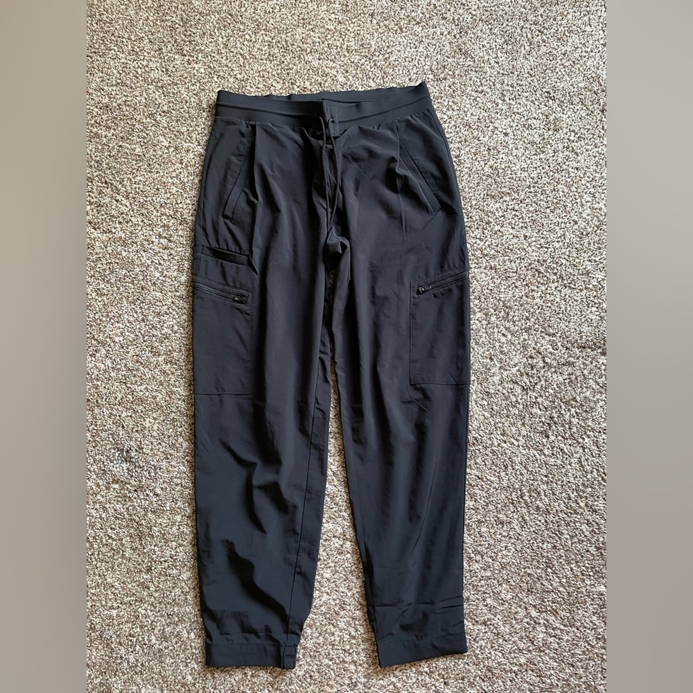 Athleta Travel Pant, Size 10